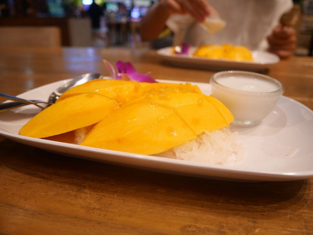 Mango Sticky Rice in Bangkok: When and Where to Get the Best Version