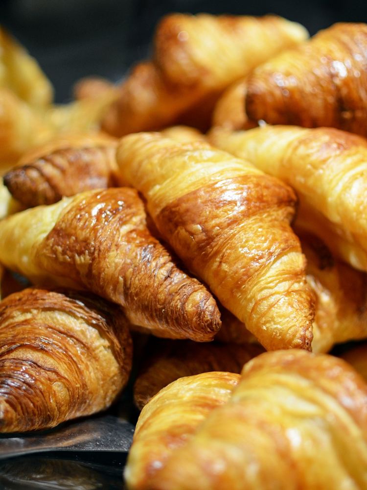 Croissant & Café