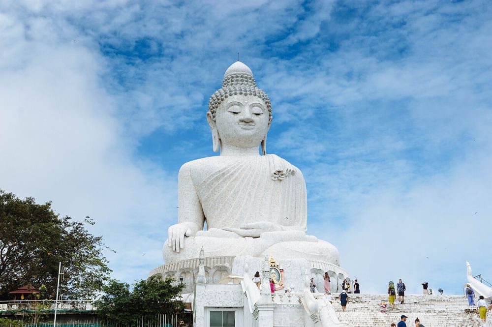 The Big Buddha of Phuket: Views, Etiquette, and When to Go