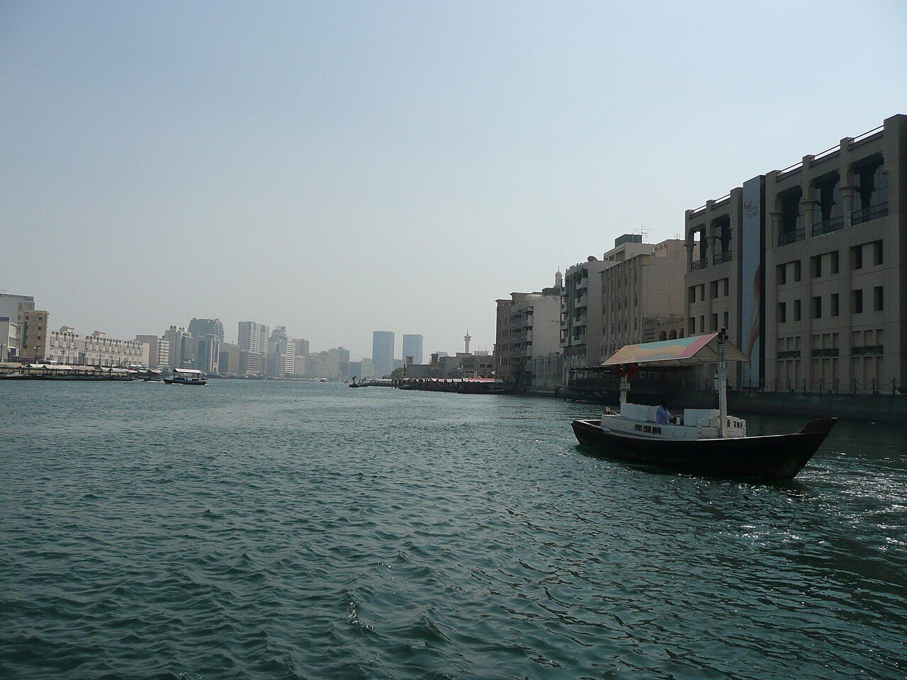 Deira Old Souks and Dubai Creek: Gold, Spices and Abra Rides