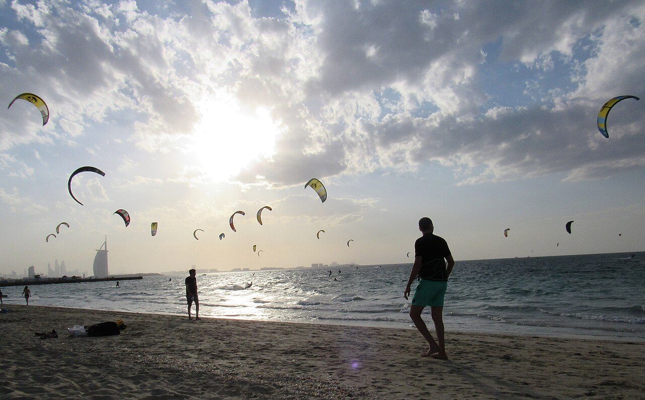 Jumeirah: Dubai's Beach Road, Kite Beach, La Mer and the Jumeirah Mosque