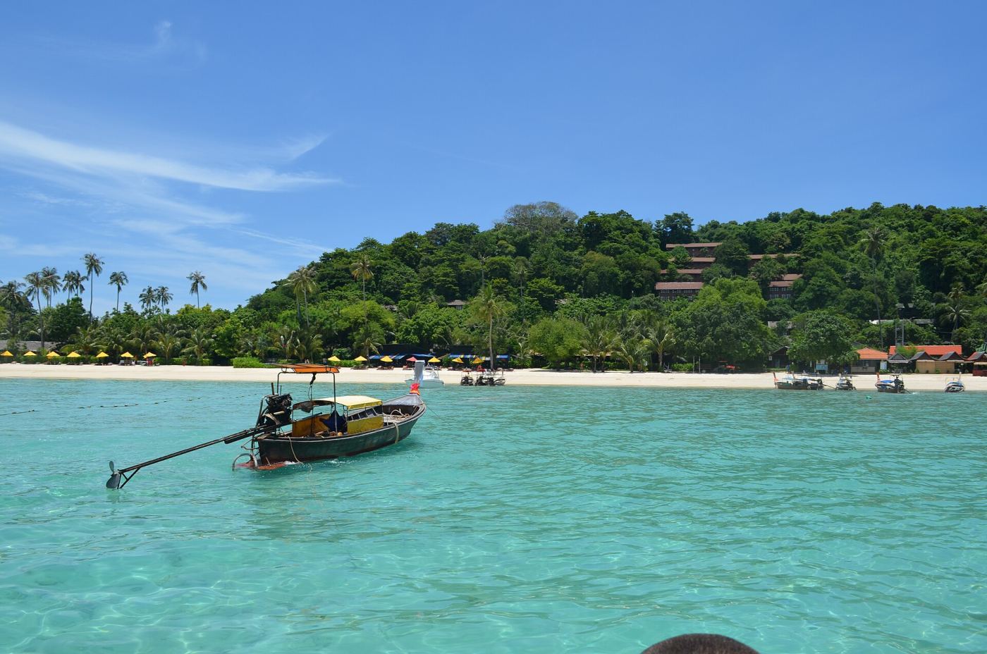 A Day Trip to the Phi Phi Islands: What to Actually Expect