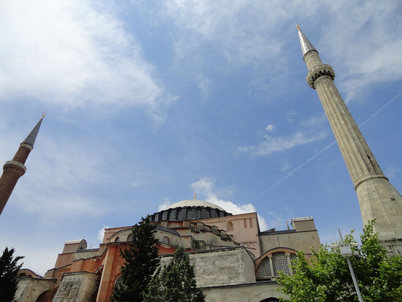 Hagia Sophia and the Blue Mosque: How to See Both Without Wasting the Day