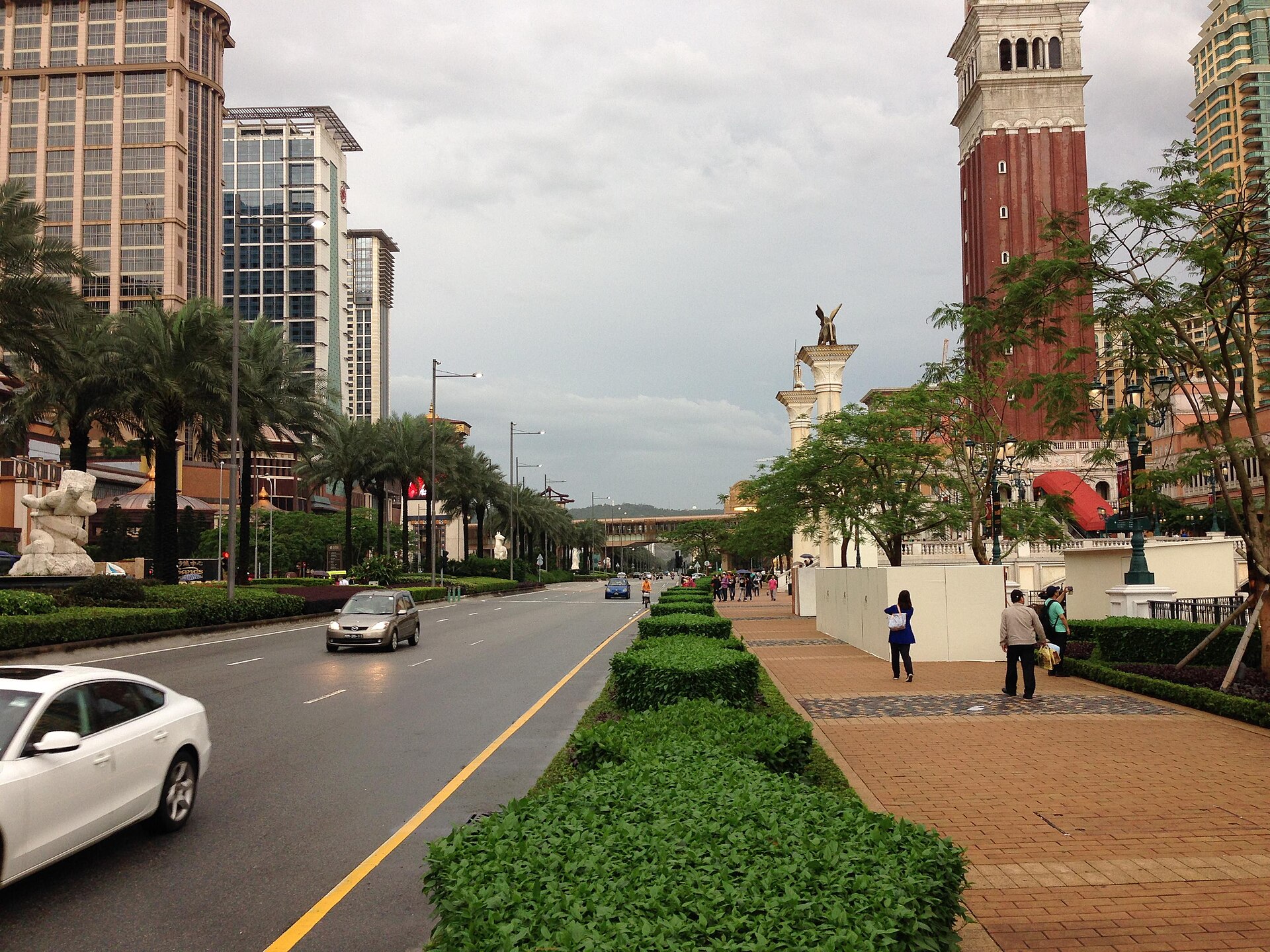 The Cotai Strip: Macau's Resort Boulevard