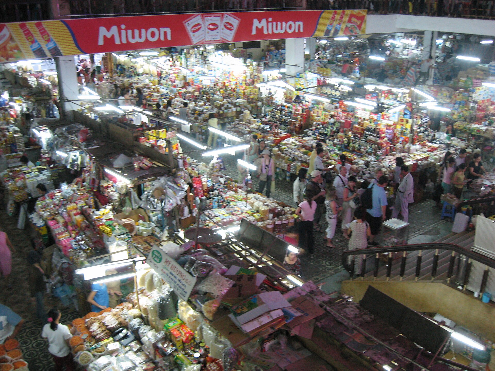 Han Market and Con Market: Da Nang's Local Markets