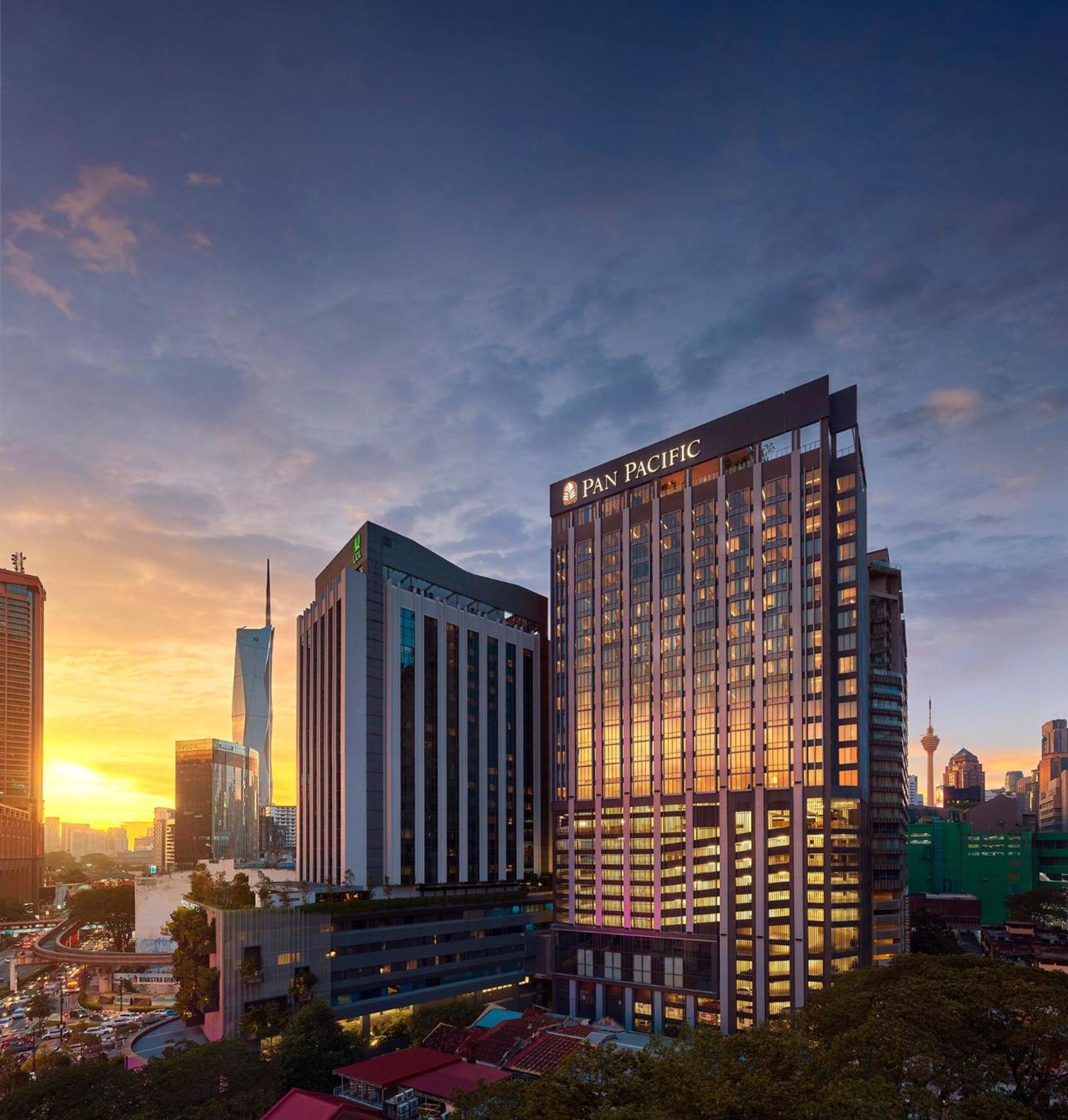 Pan Pacific Serviced Suites Kuala Lumpur exterior