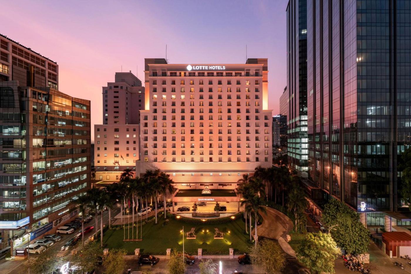 Lotte Hotel Saigon exterior