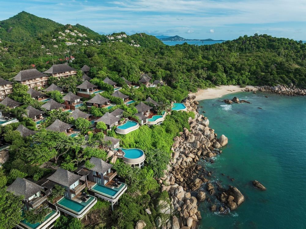 Silavadee Pool Spa Resort clifftop infinity pool